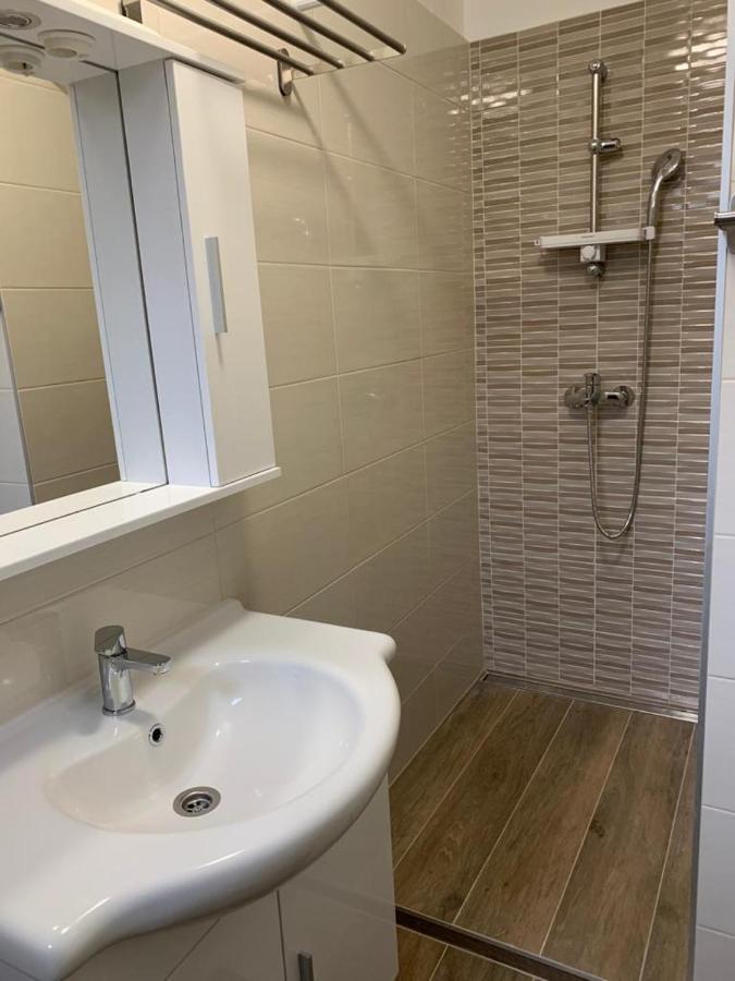 Appartamento Korta Adria Drage Esterno foto